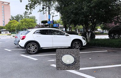 Ποια είναι η σημασία της προώθησης της έξυπνης στάθμευσης για την αστική ανάπτυξη;